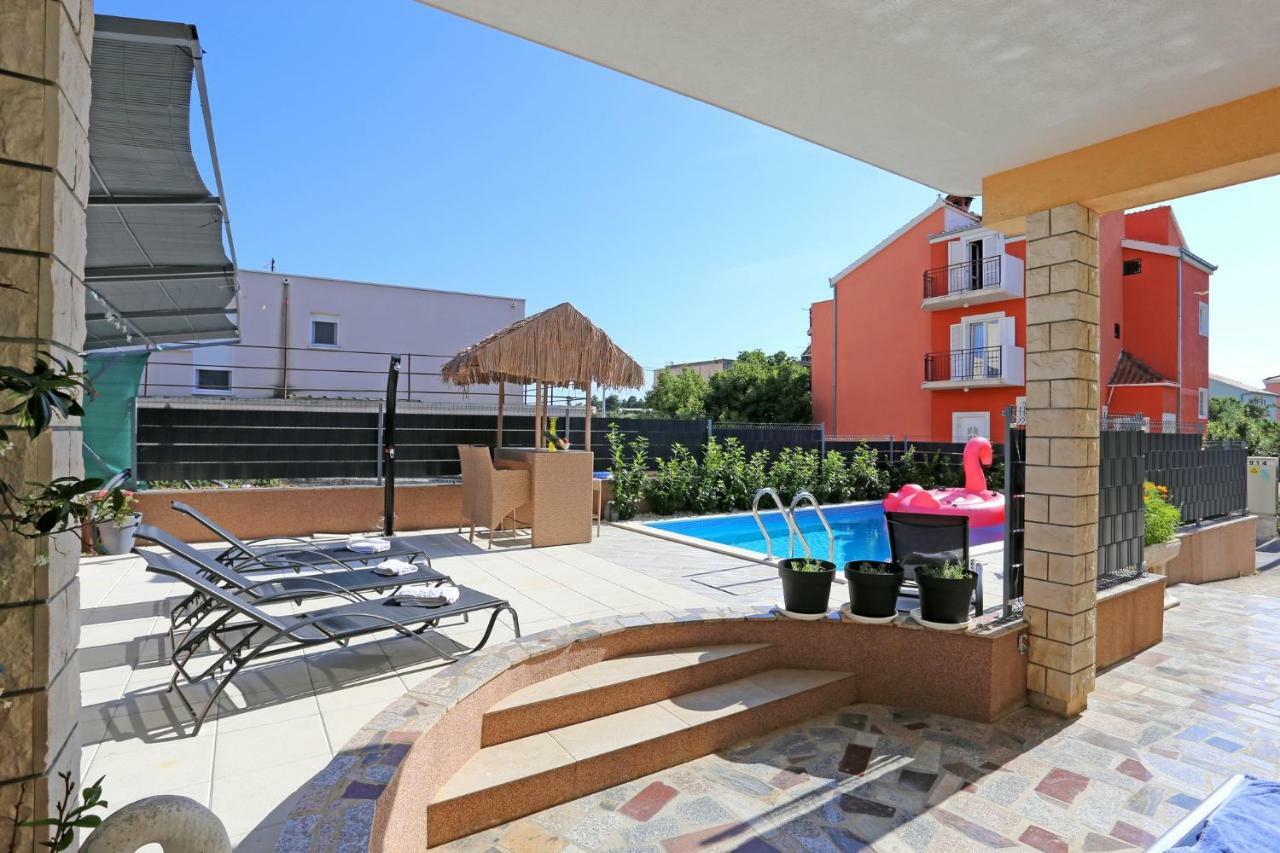 Studio Apartment Grey Split Luaran gambar